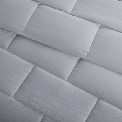 Intelligent Design Ava Seersucker Down Alternative Comforter Set