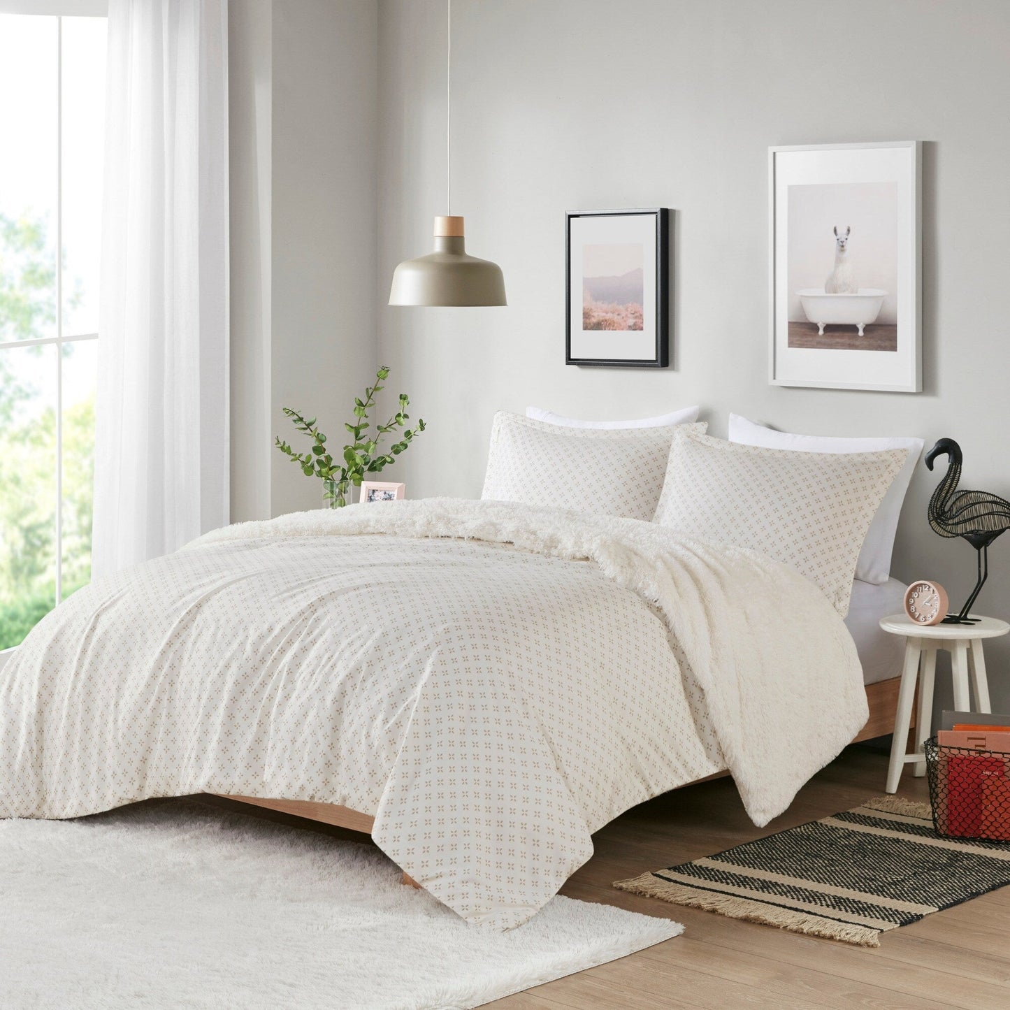 Intelligent Design Effie Shaggy Fur Reversible Comforter Set