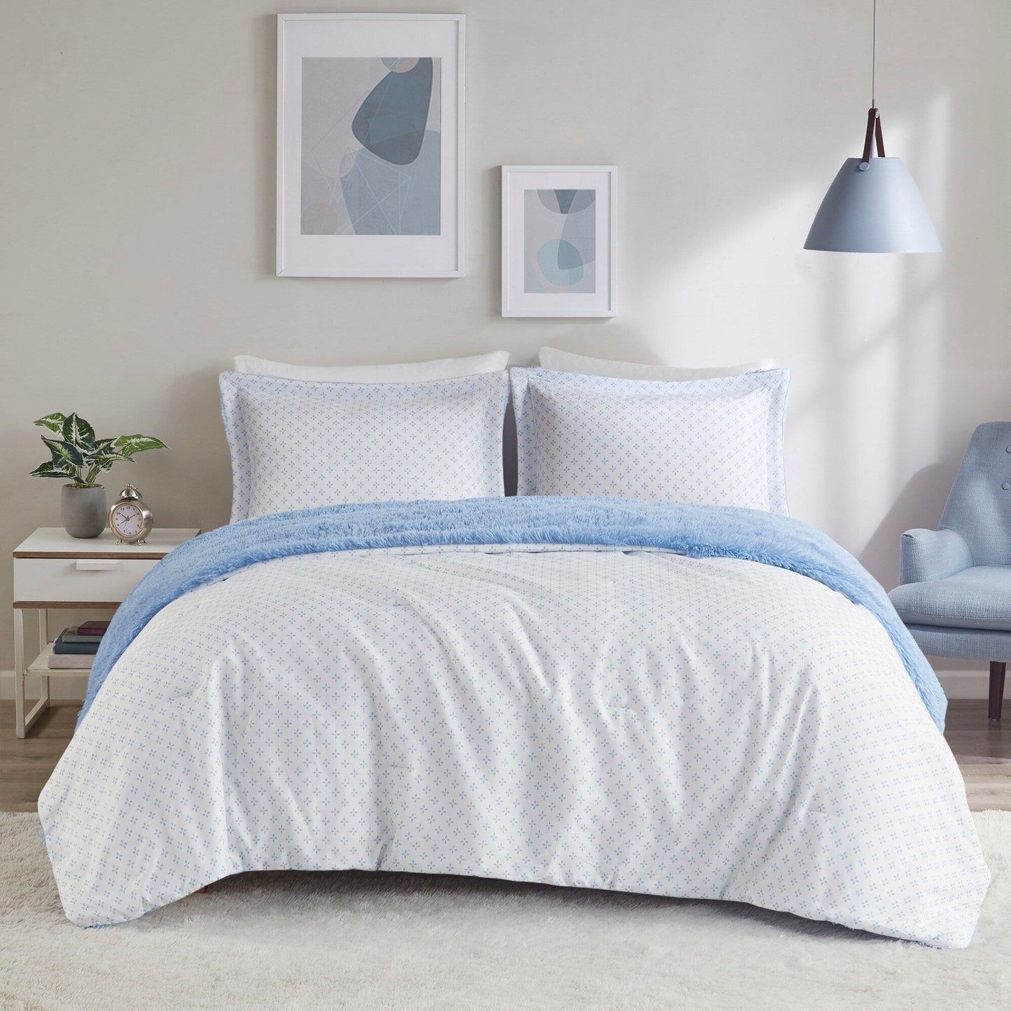 Intelligent Design Effie Shaggy Fur Reversible Comforter Set