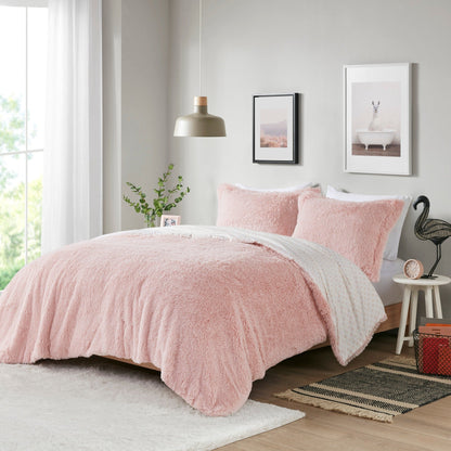 Intelligent Design Effie Shaggy Fur Reversible Comforter Set