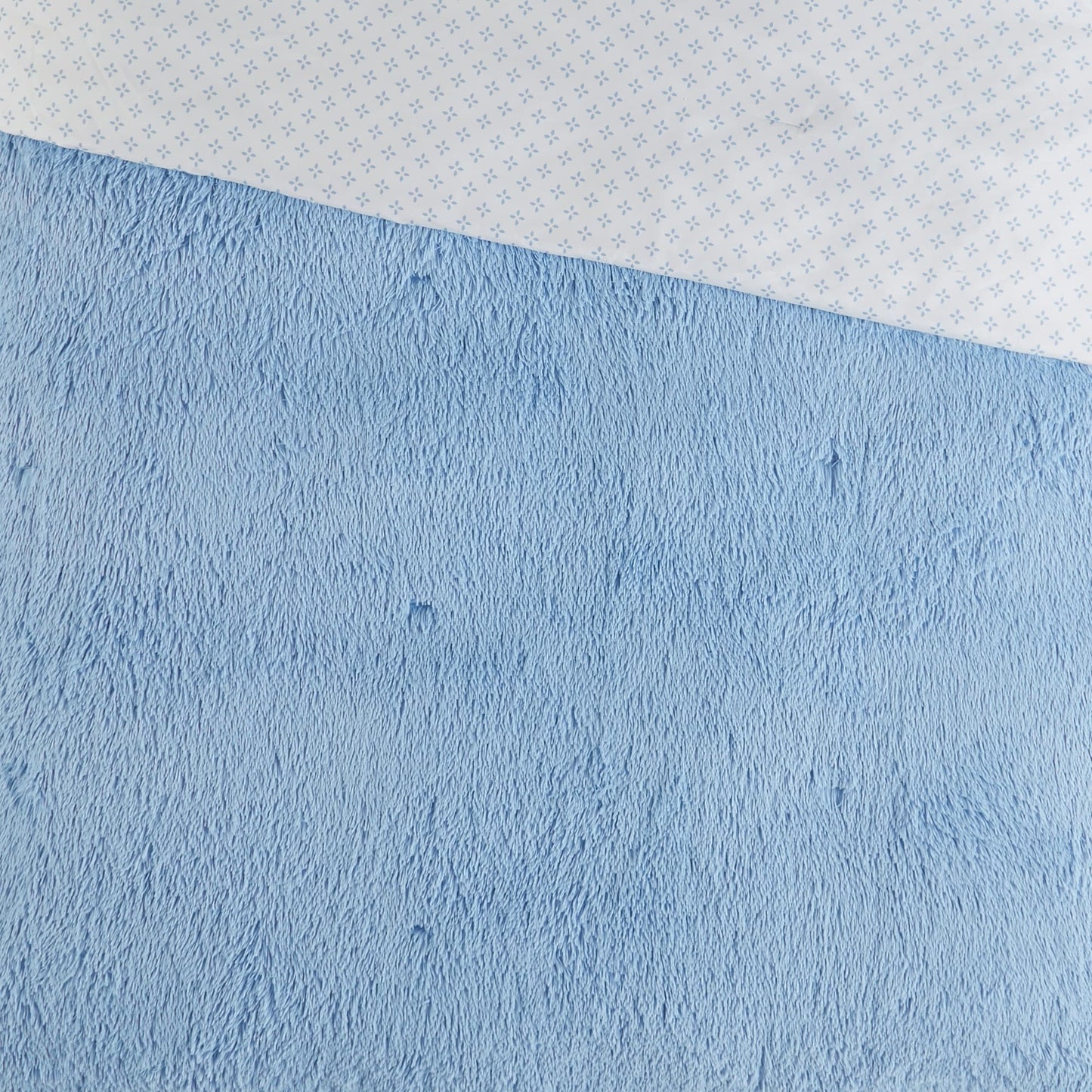 Intelligent Design Effie Shaggy Fur Reversible Comforter Set