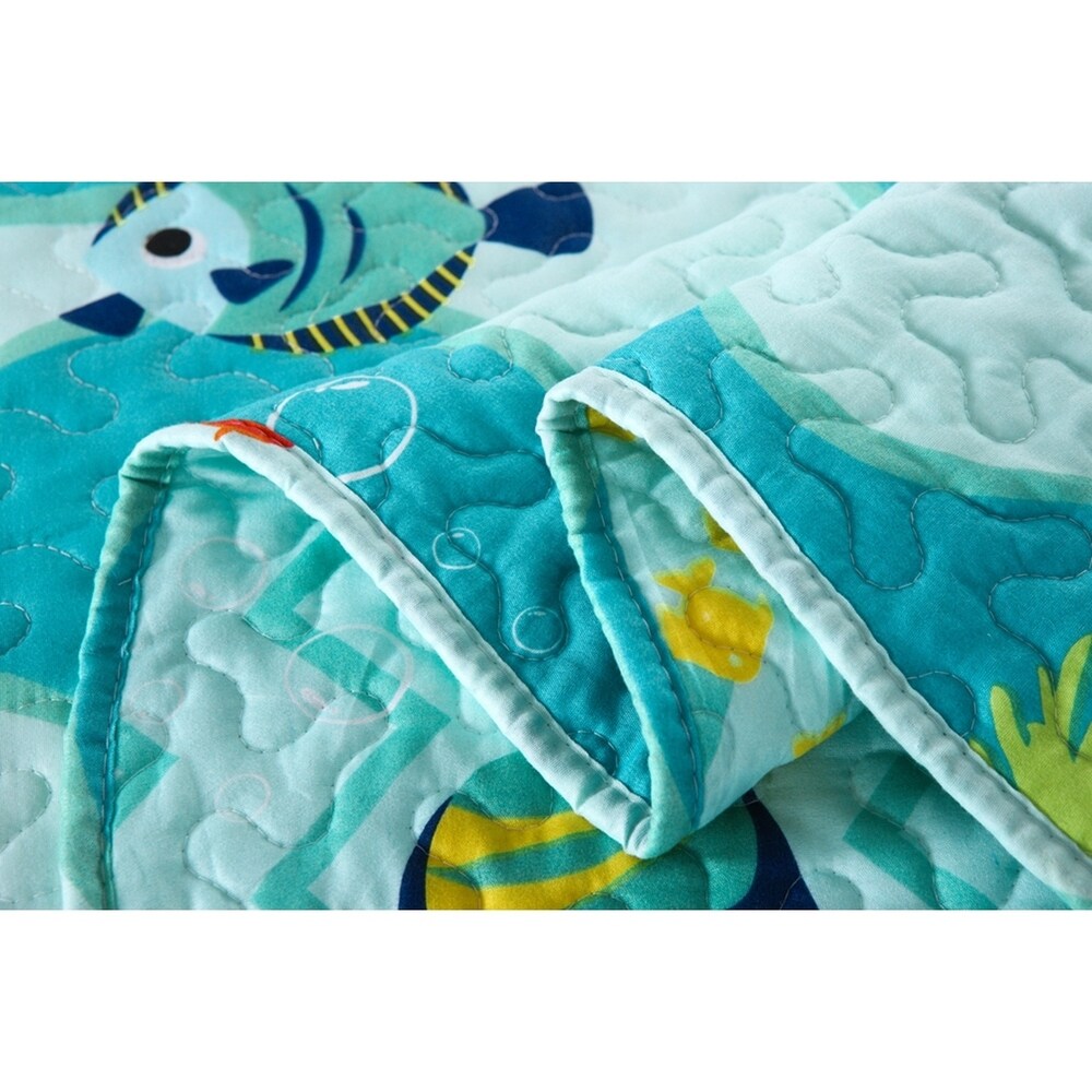 Porch & Den Lumbee Aquatic Quilt Set