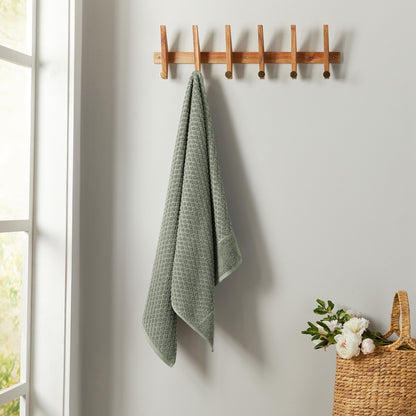 Linery & Co. Cotton Diamond Waffle Texture Bath Towels.
