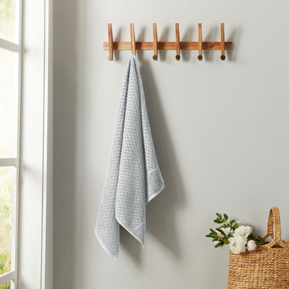 Linery & Co. Cotton Diamond Waffle Texture Bath Towels.