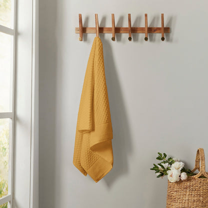 Linery & Co. Cotton Diamond Waffle Texture Bath Towels.