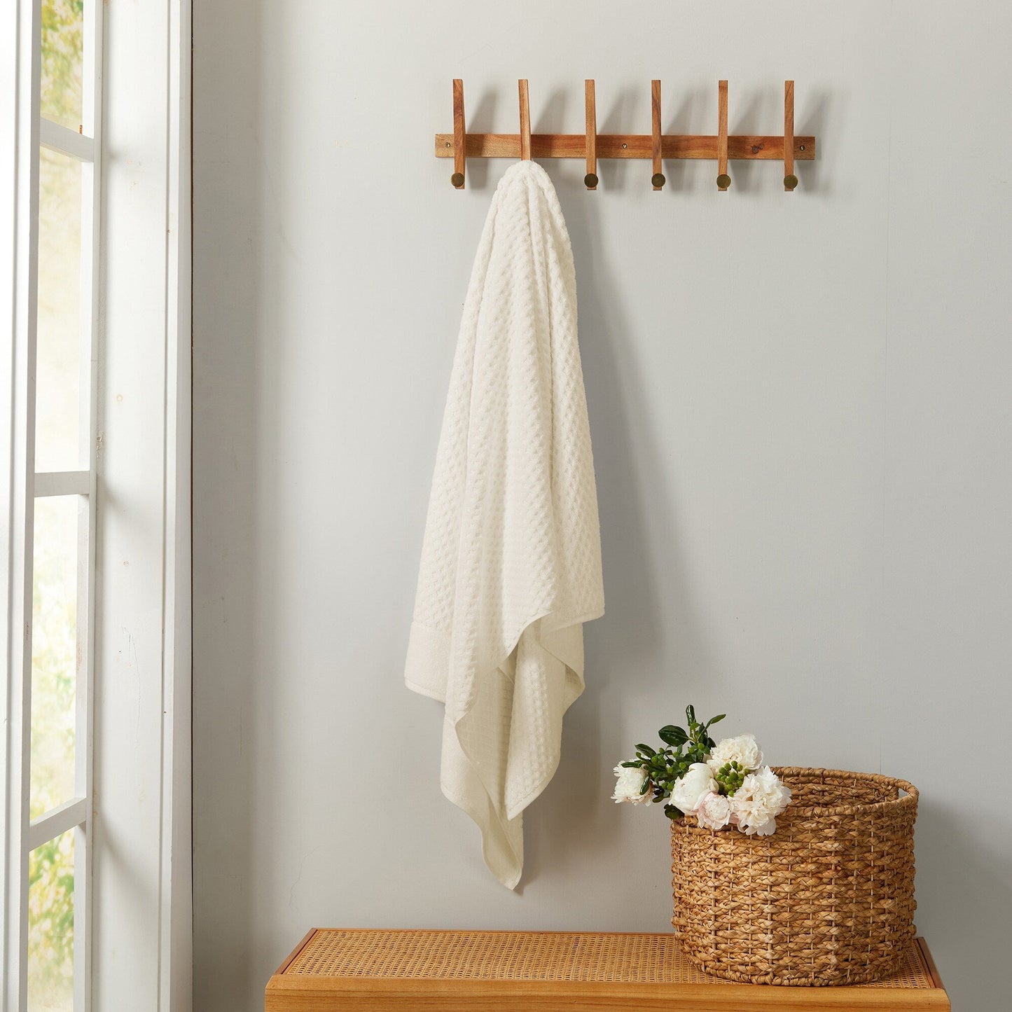 Linery & Co. Cotton Diamond Waffle Texture Bath Towels.