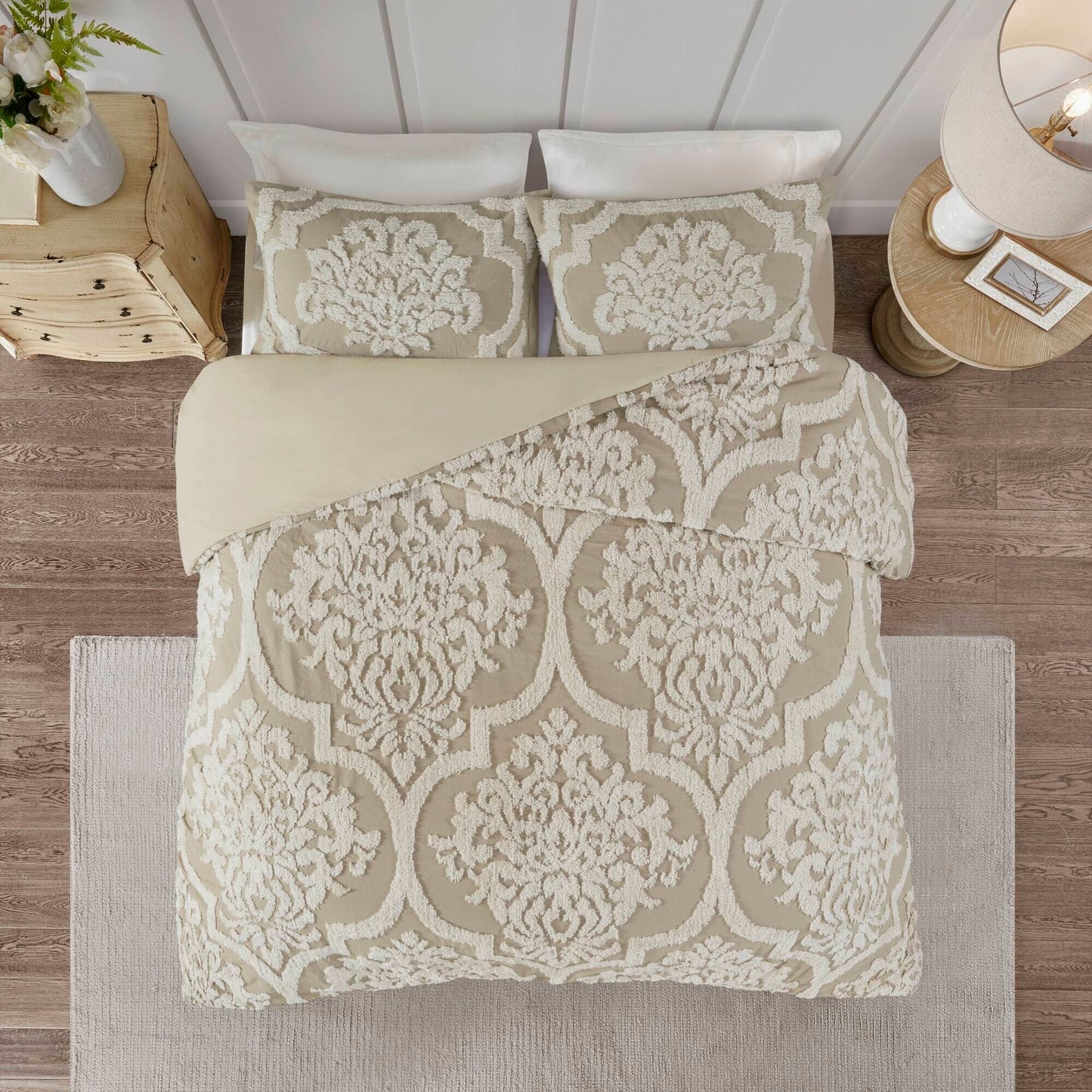 Madison Park Aeriela Tufted Cotton Chenille Damask Comforter Set