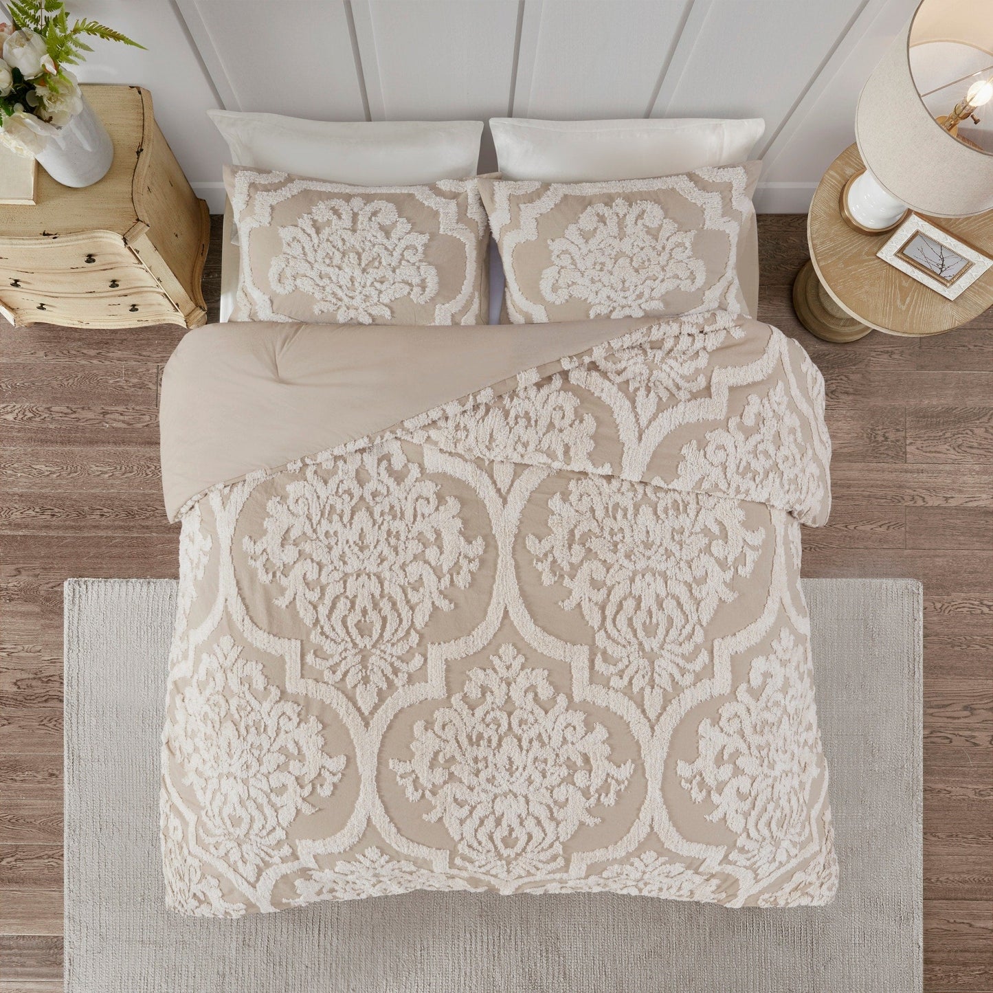 Madison Park Aeriela Tufted Cotton Chenille Damask Comforter Set