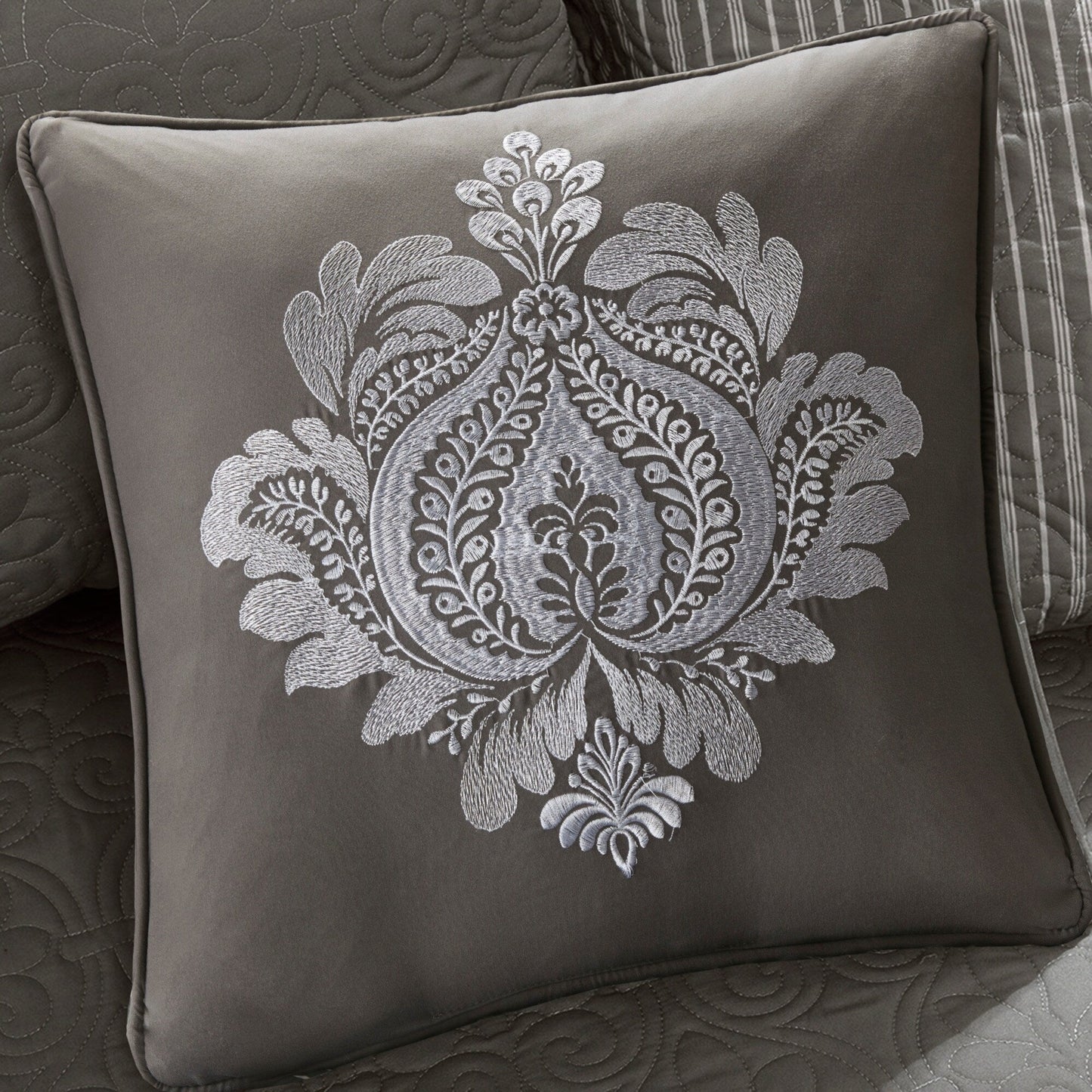 Madison Park Mansfield 6 Piece Reversible Daybed Cover Set