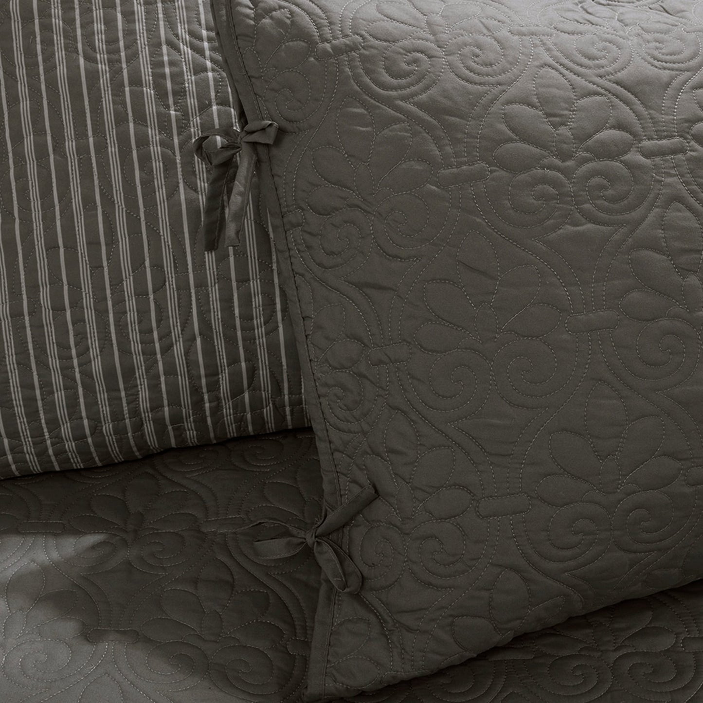 Madison Park Mansfield 6 Piece Reversible Daybed Cover Set