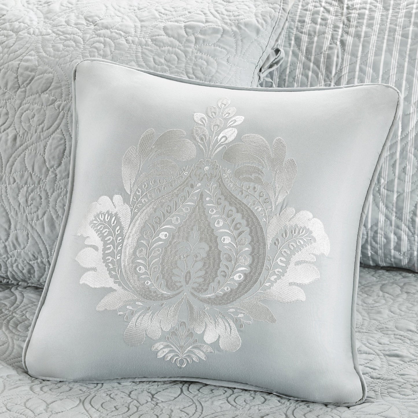 Madison Park Mansfield 6 Piece Reversible Daybed Cover Set