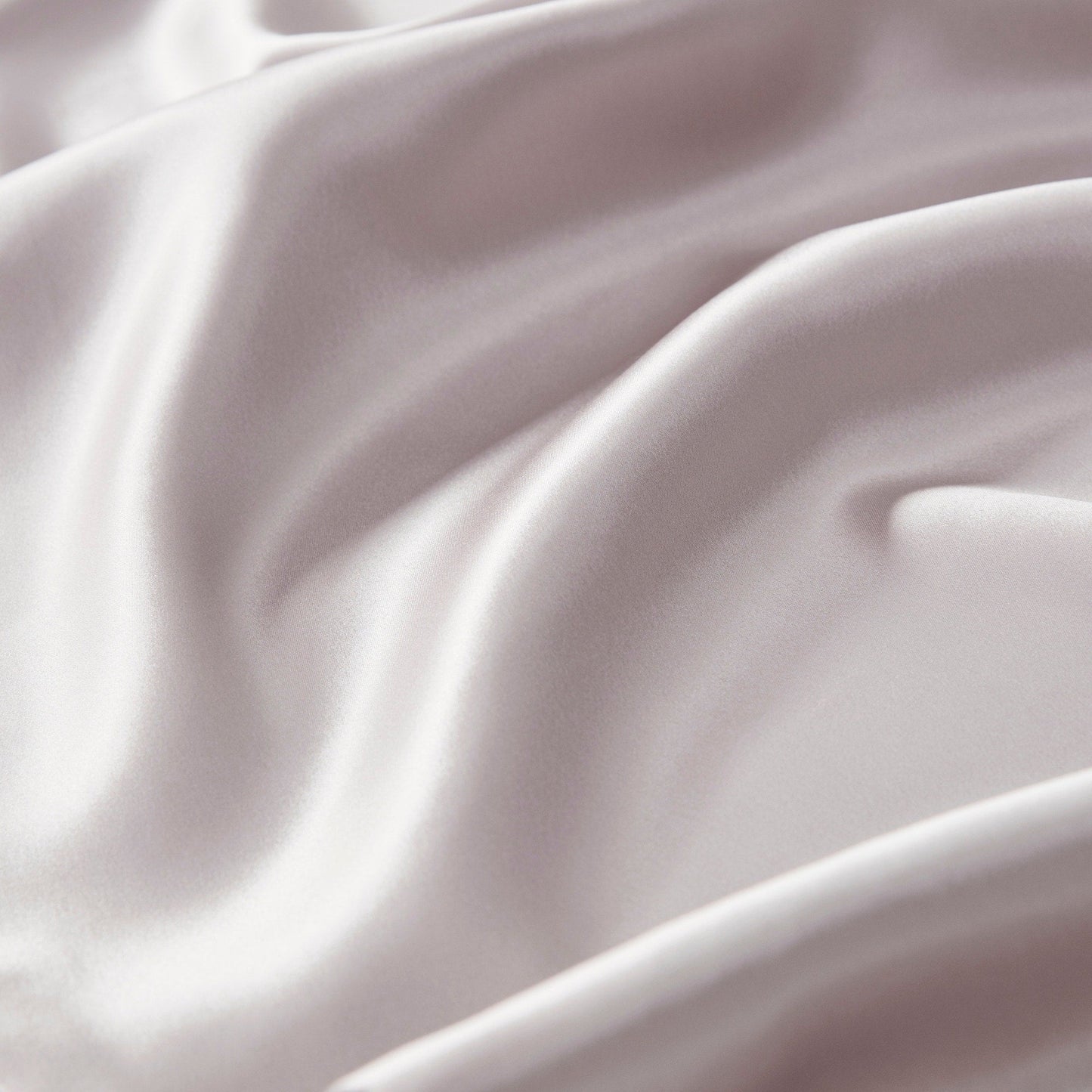 Madison Park Silk 100% Mulberry Single Pillowcase