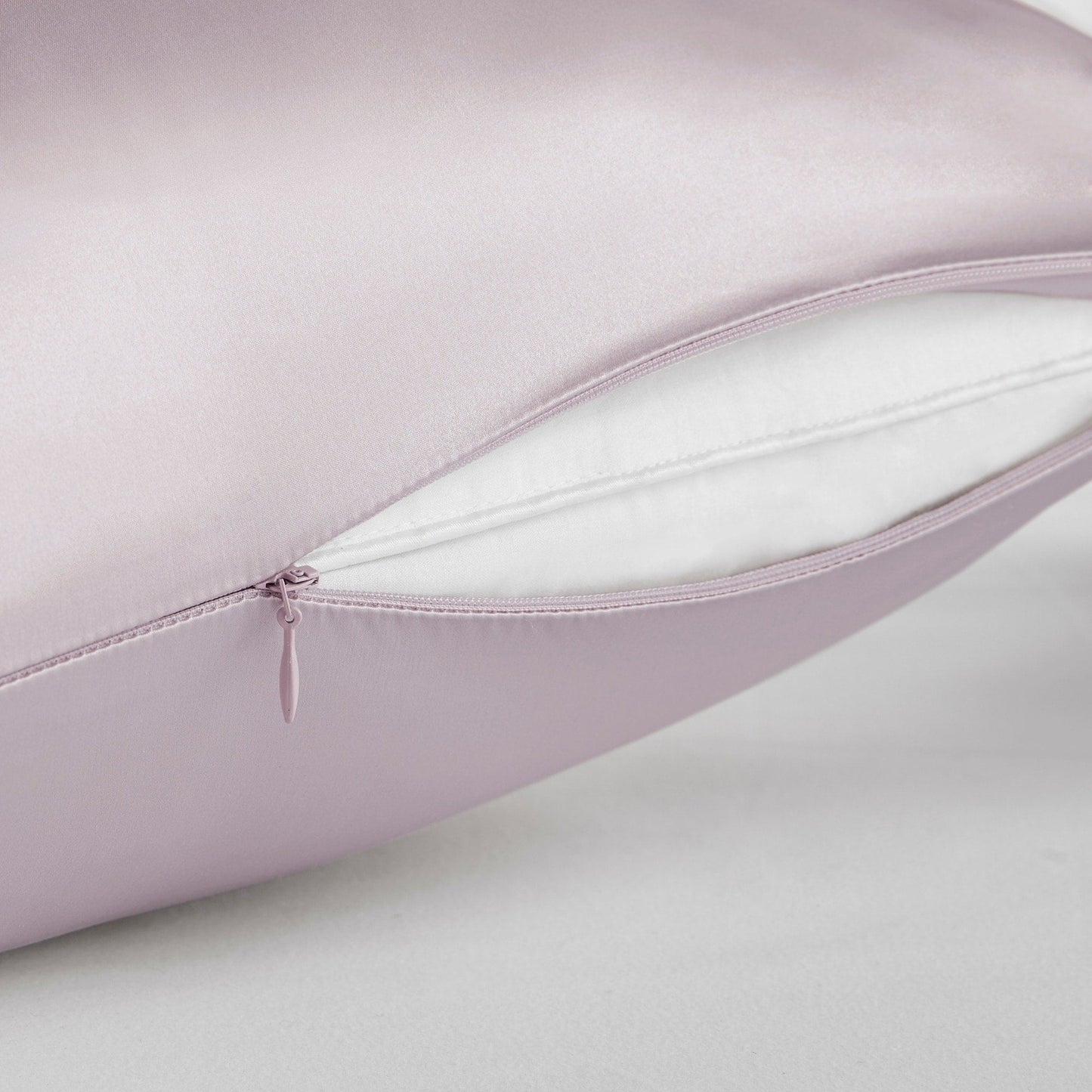 Madison Park Silk 100% Mulberry Single Pillowcase