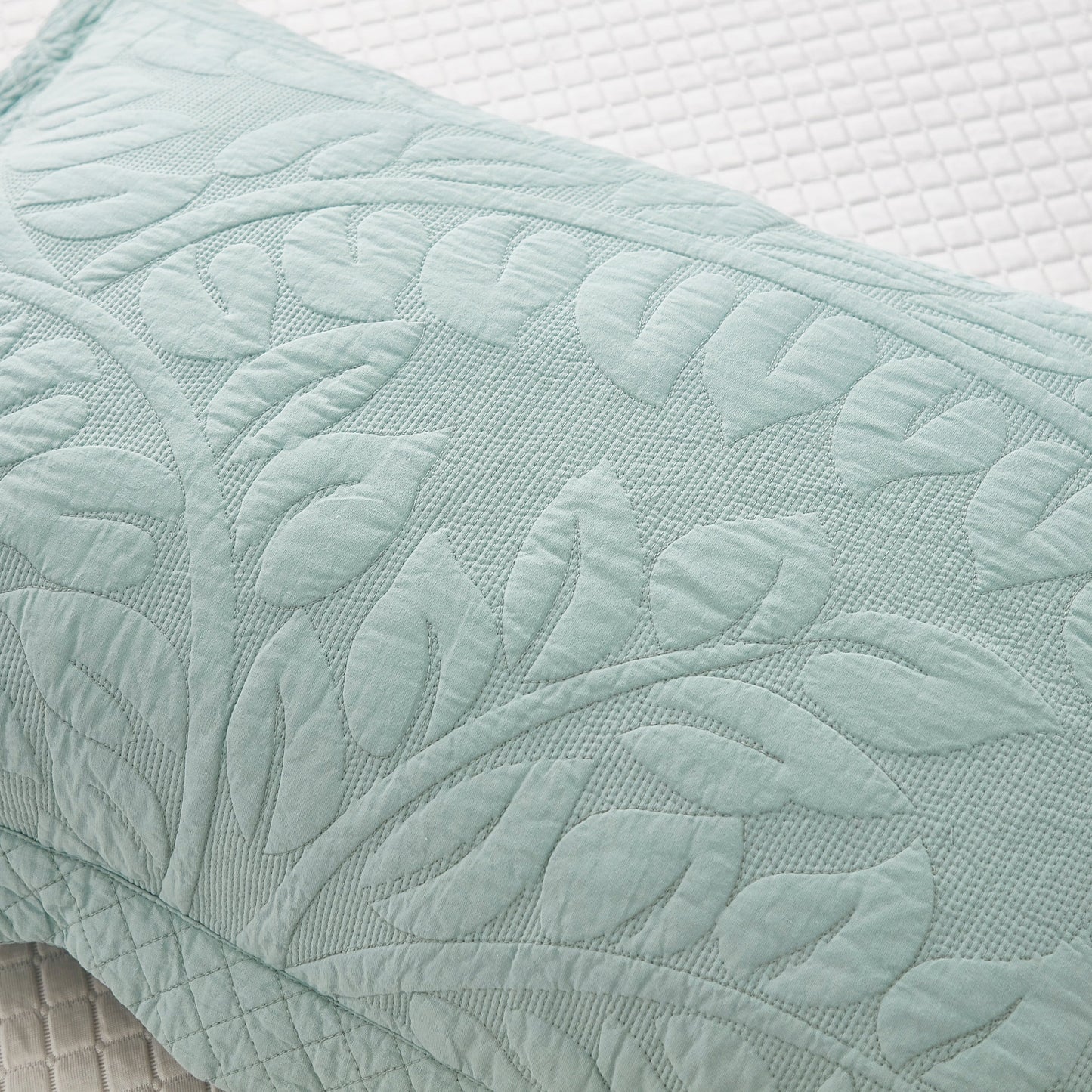 MarCielo 2-Piece 100% Cotton Embroidered Quilted Pillow Shams