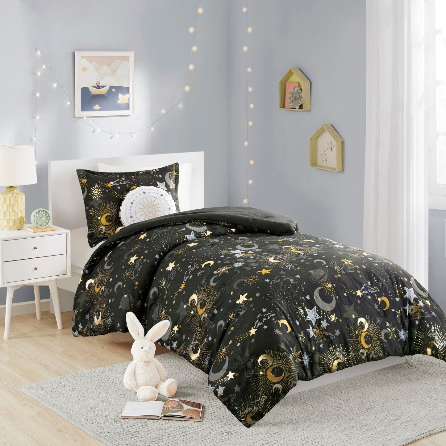 Intelligent Design Kids Ariella Starry Sky Metallic Comforter Set with Throw Pillow