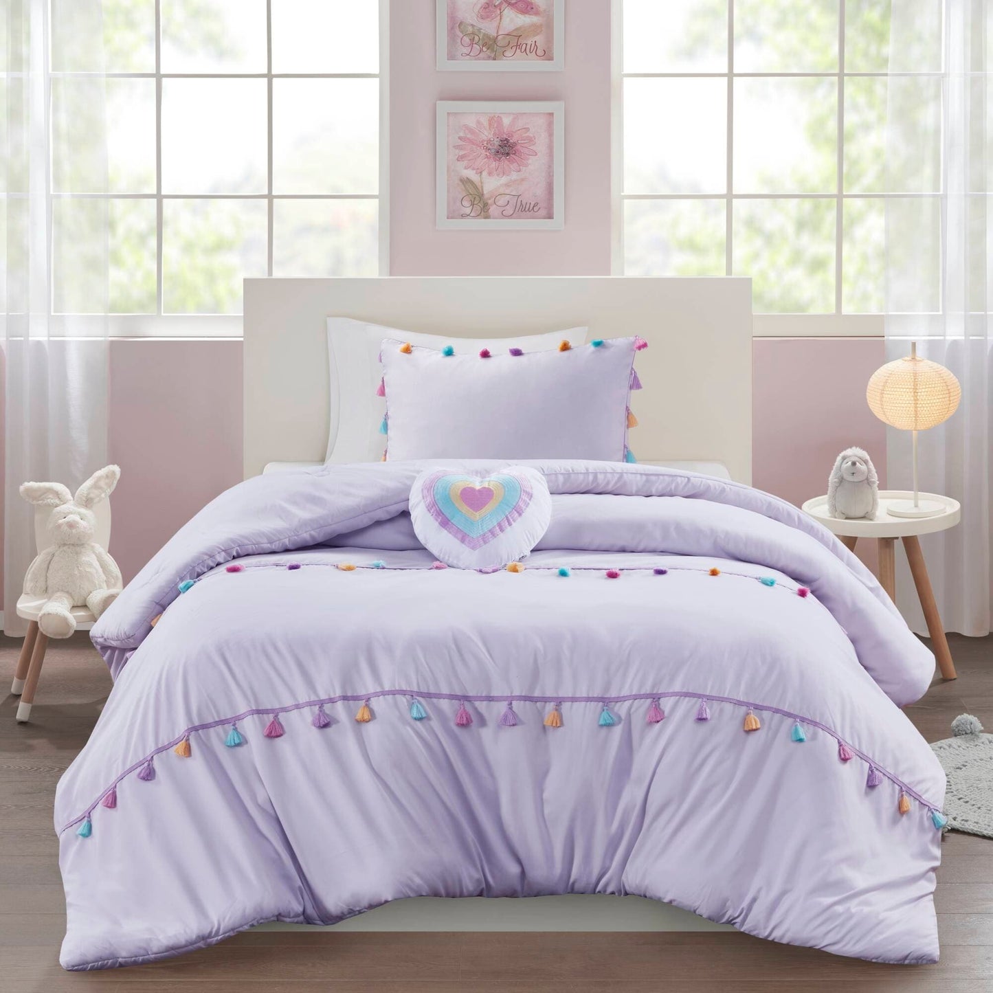 Intelligent Design Kids Tanya Tassel Comforter Set with Heart Shaped Throw Pillow