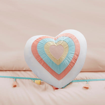 Intelligent Design Kids Tanya Tassel Comforter Set with Heart Shaped Throw Pillow