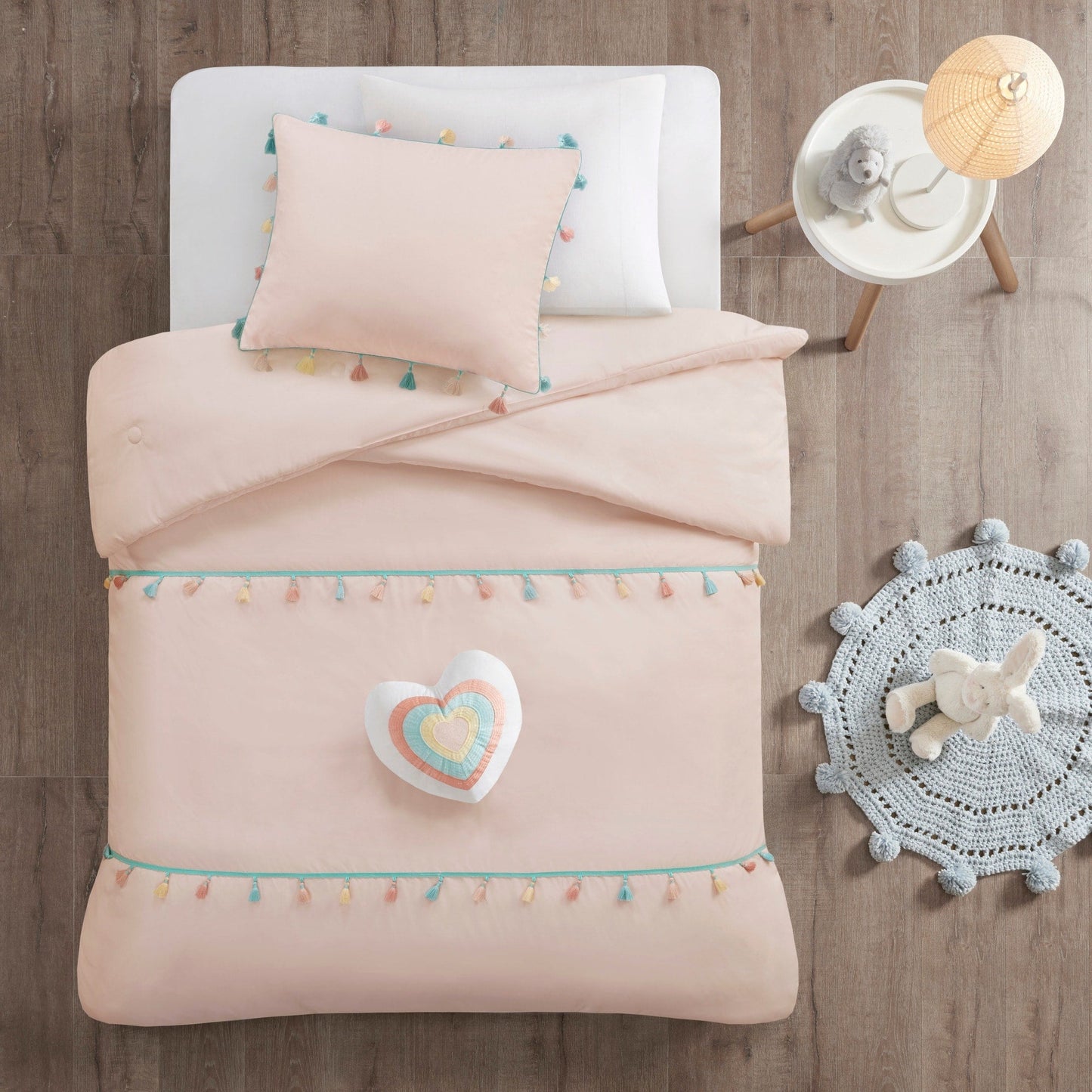 Intelligent Design Kids Tanya Tassel Comforter Set with Heart Shaped Throw Pillow