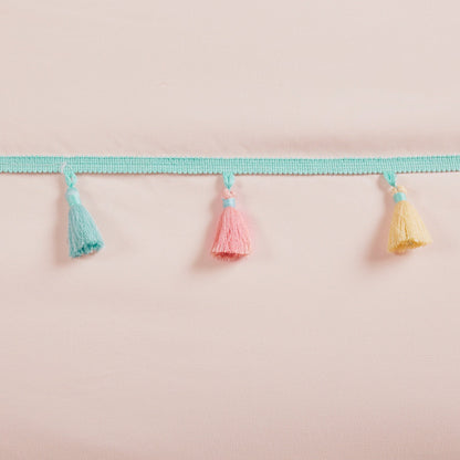 Intelligent Design Kids Tanya Tassel Comforter Set with Heart Shaped Throw Pillow