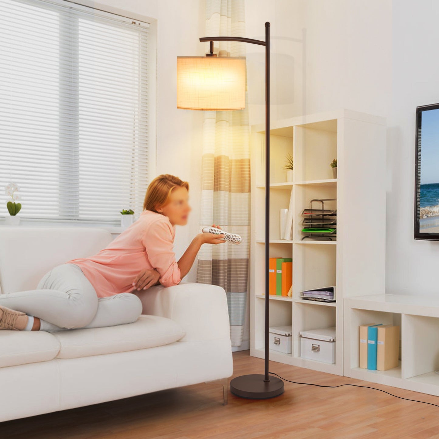 Netin 66 Arched Floor Lamp with Remote and Able to Rotate Lamp Shade