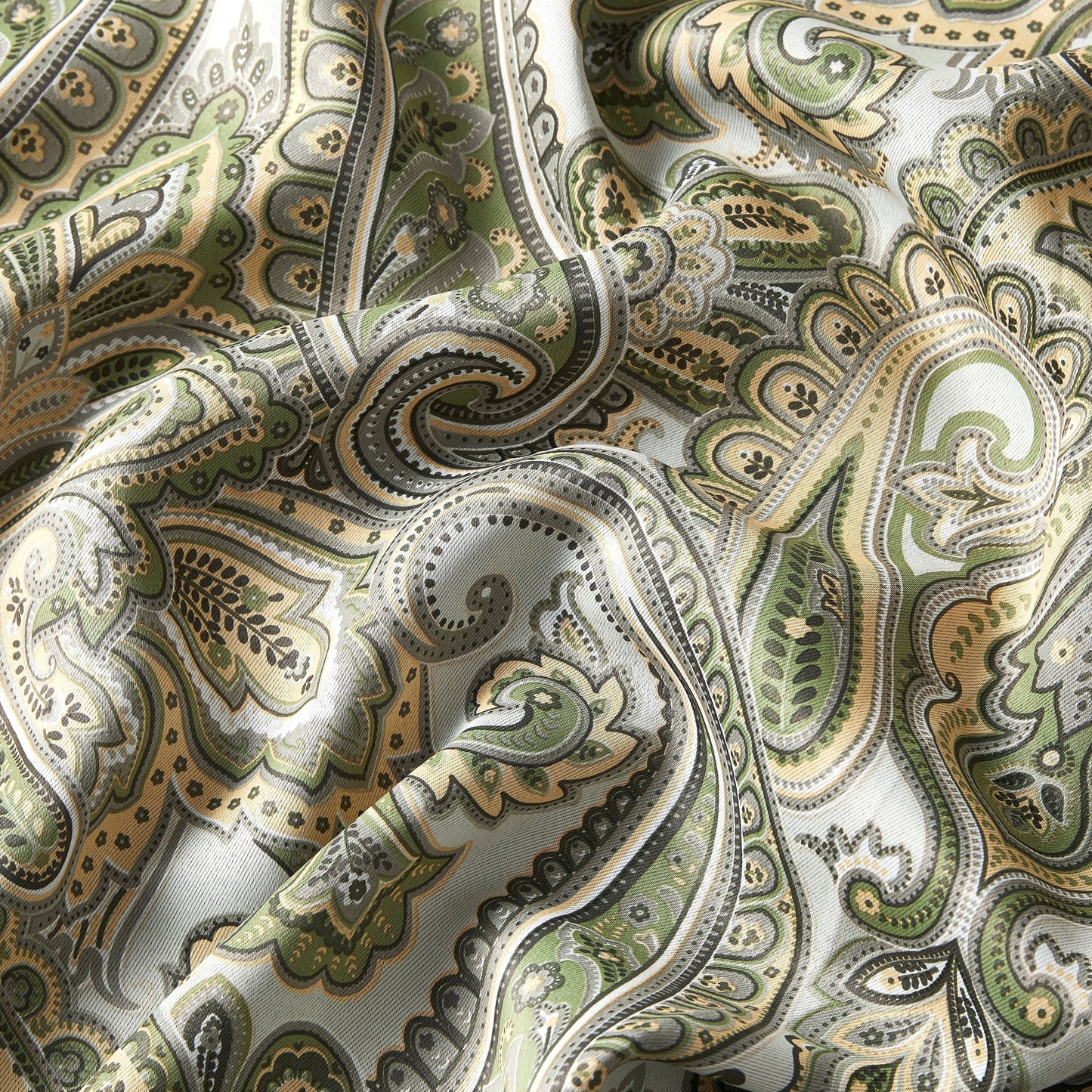 HLC.me Paris Paisley Print Light Reducing Filtering Grommet Window Curtain Panels - Set of 2