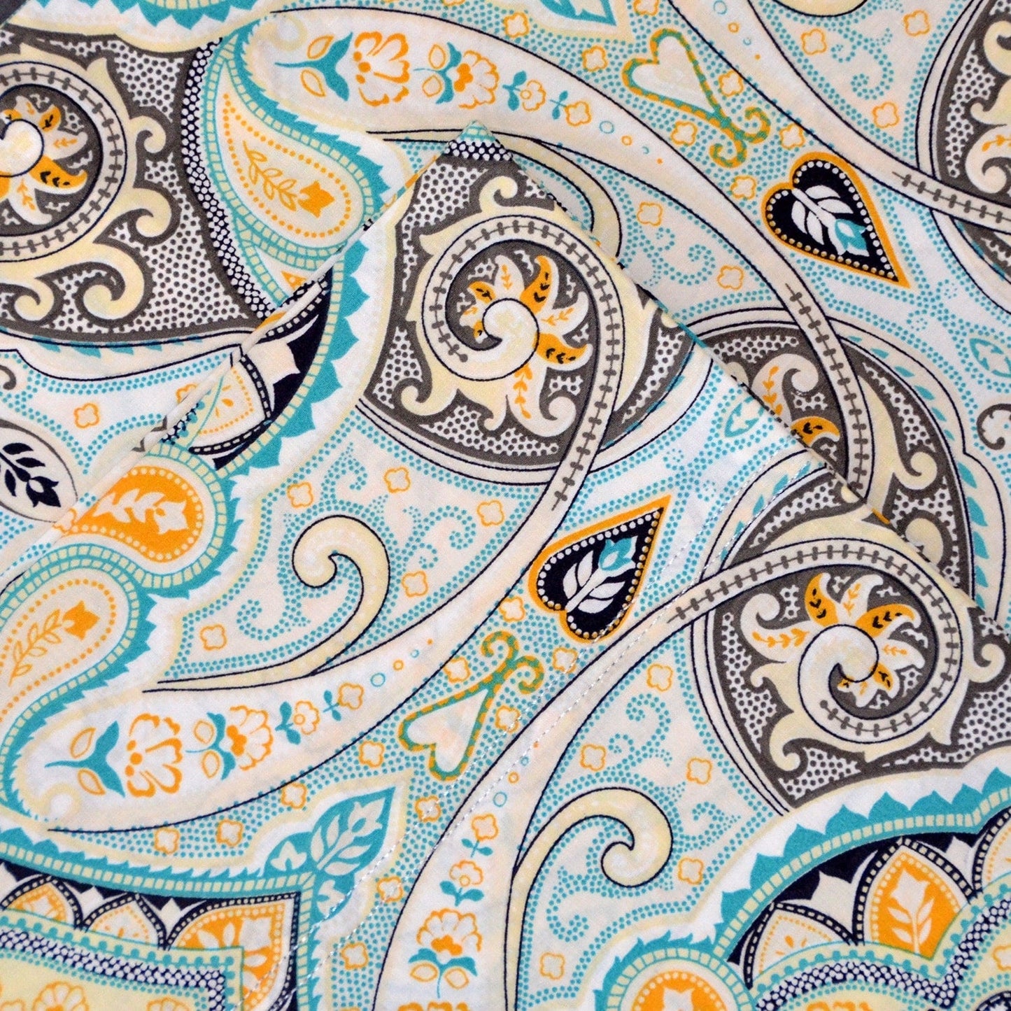 Pointehaven 200 TC Cotton Paisley Printed Percale Bed Sheet Set