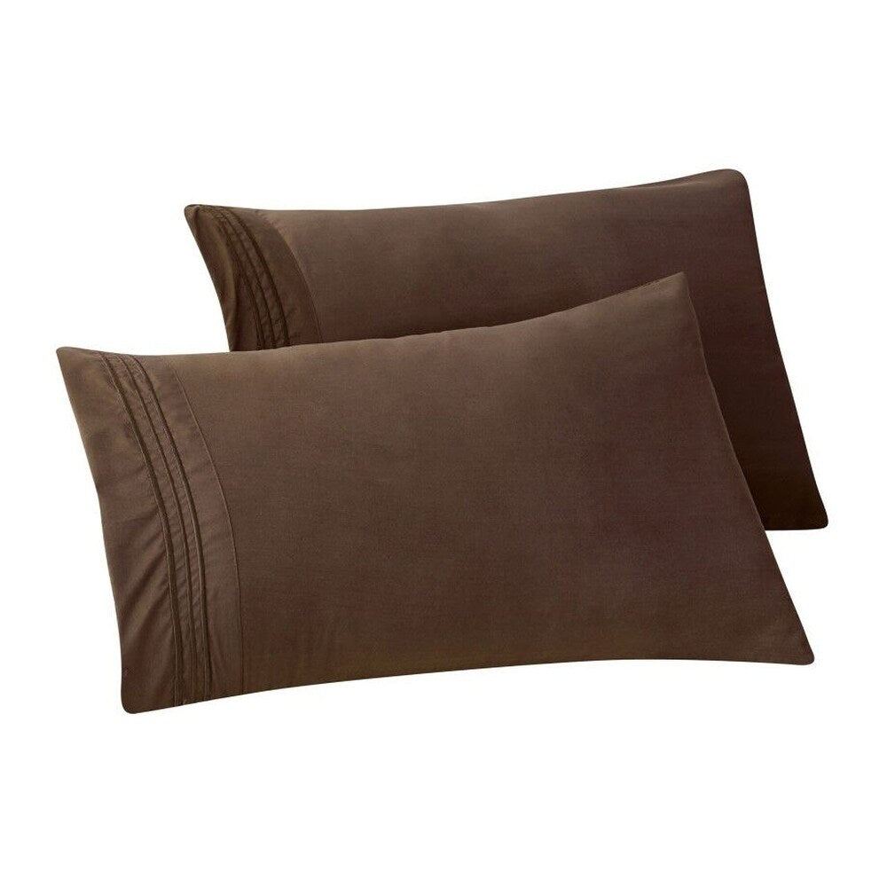 Porch & Den Briggs Wrinkle and Fade Resistant Pillowcases (Set of 2)