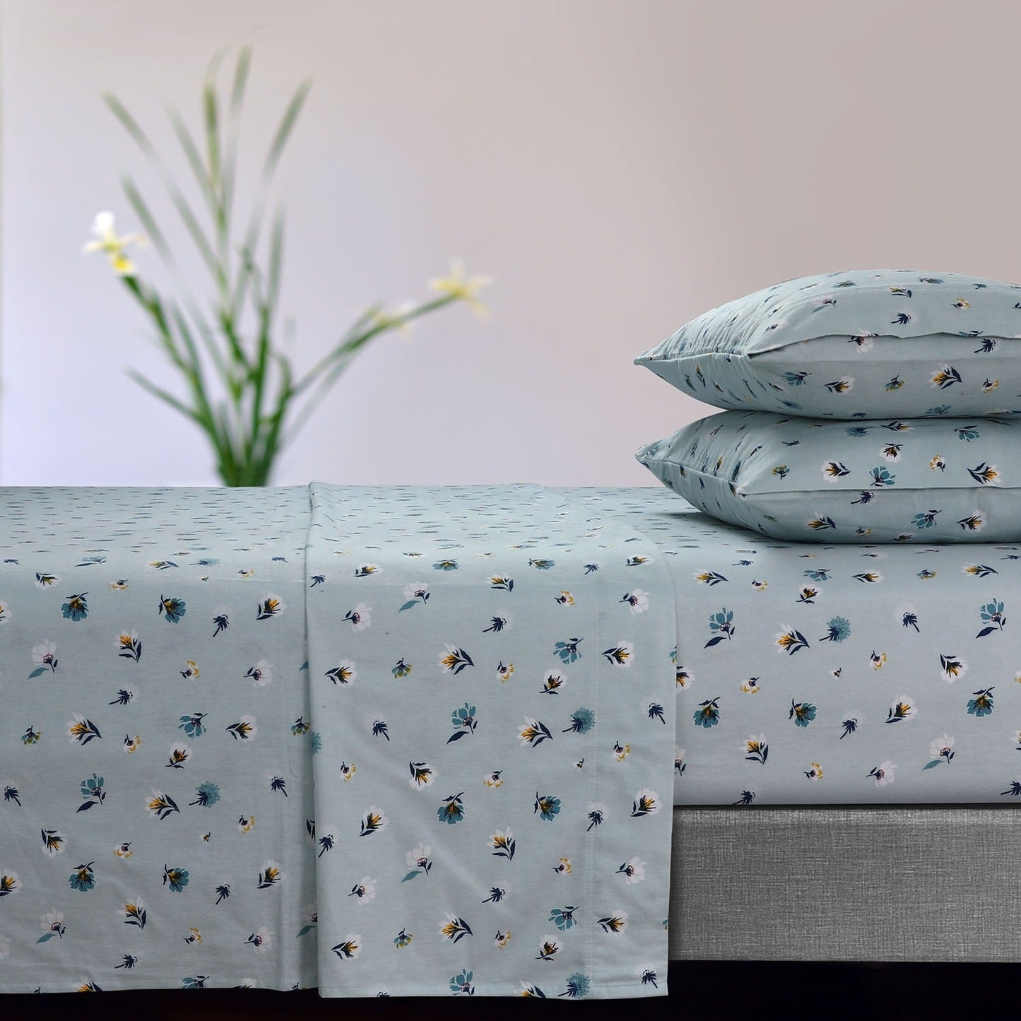 Soft 170-GSM Cotton Flannel Printed Extra Deep Pocket Sheet Set