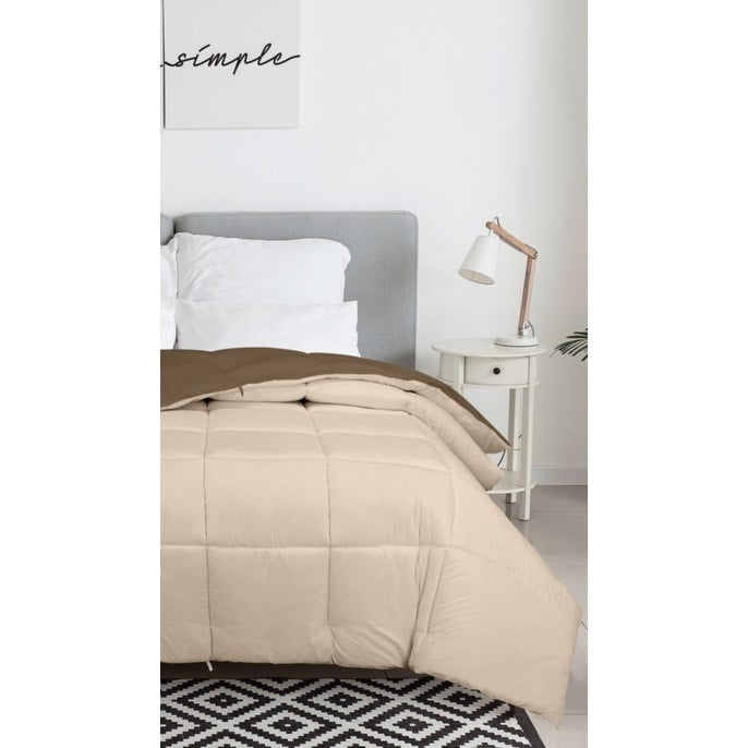 ROYALE King Comforter - All Season Down Alternative Bedding Comforter - Lightweight Quilted Comforter (King, Navy)