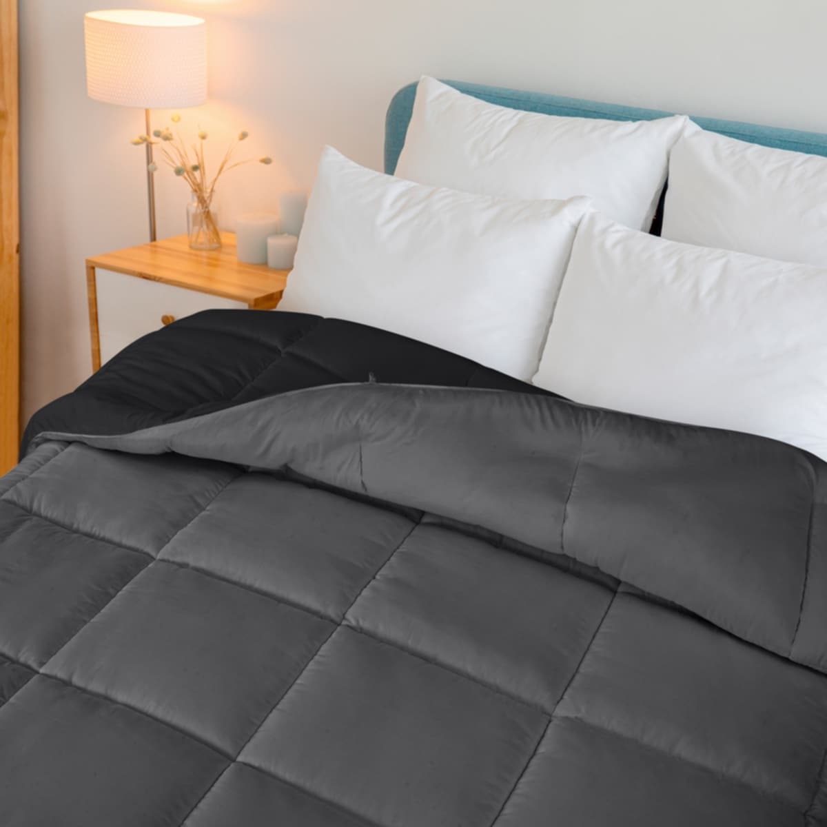 ROYALE King Comforter - All Season Down Alternative Bedding Comforter - Lightweight Quilted Comforter (King, Navy)