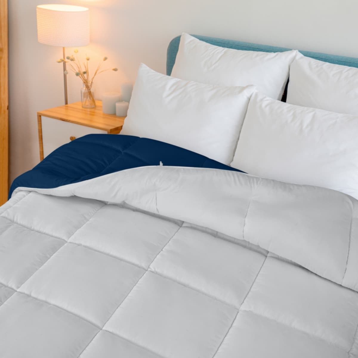ROYALE King Comforter - All Season Down Alternative Bedding Comforter - Lightweight Quilted Comforter (King, Navy)