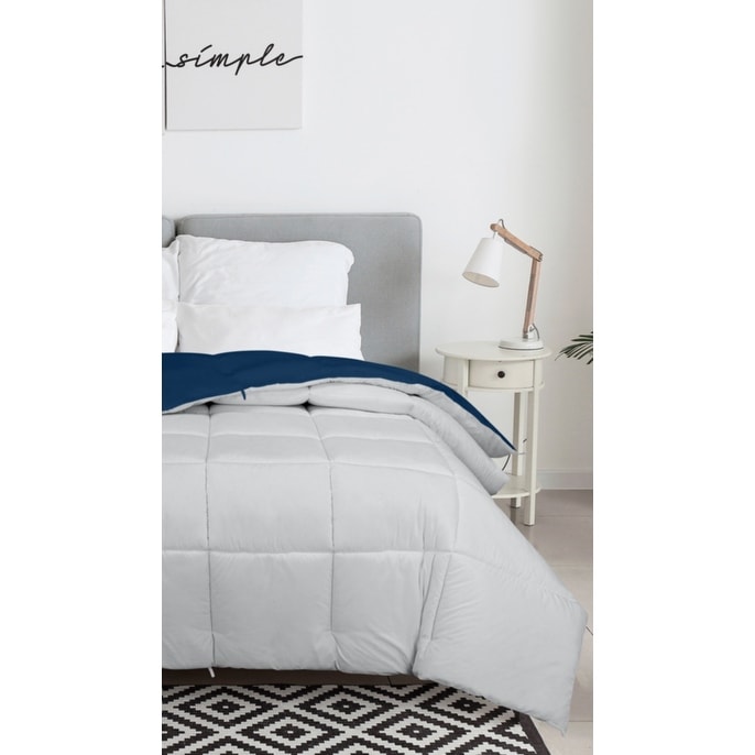 ROYALE King Comforter - All Season Down Alternative Bedding Comforter - Lightweight Quilted Comforter (King, Navy)