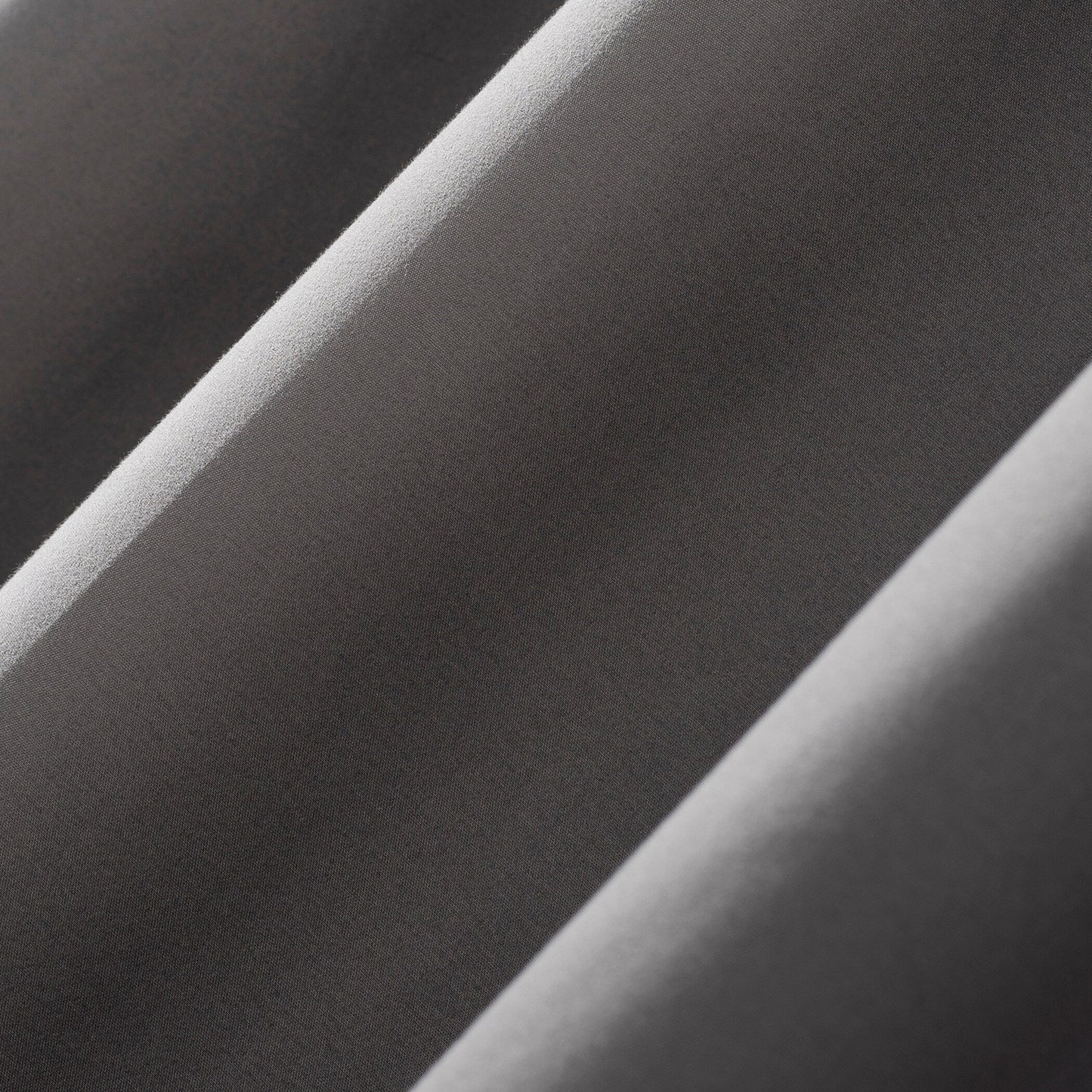 Sun Zero Cyrus Thermal Total Blackout Grommet Curtain Panel, Single Panel