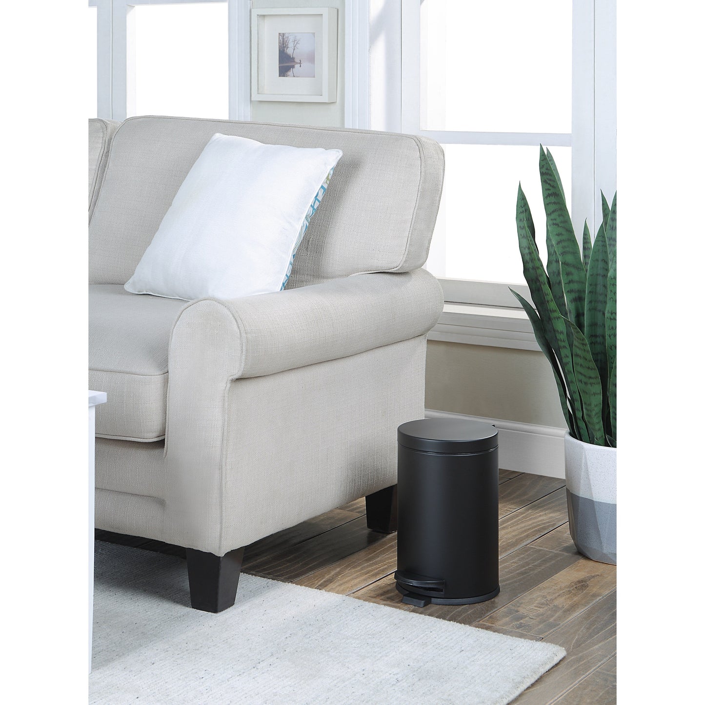 SunnyPoint 4.5 Liter / 1.2 Gallon Round Trash Can with Plastic Inner Bucket; Bathroom, Office and Bedroom Step On and Slow Close