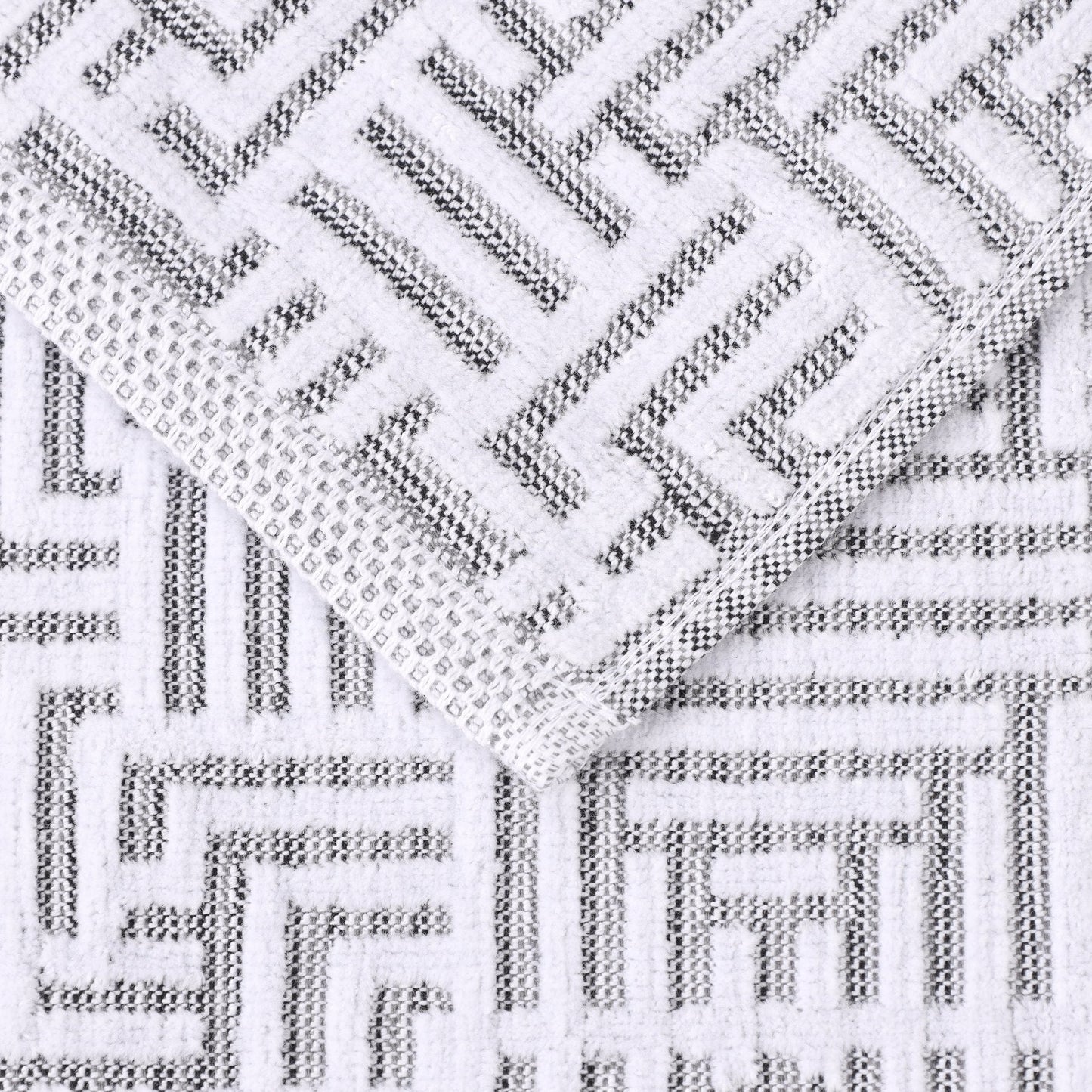 Superior Jasper Cotton Modern Jacquard Soft 3 Piece Bathroom Towel Set