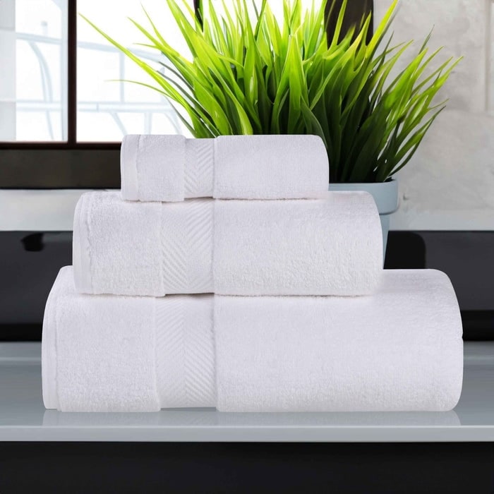 Superior Soft & Absorbent Zero Twist Cotton 3-piece Towel Set