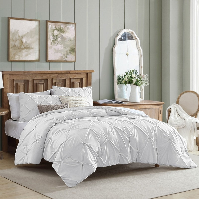 Swift Home Modern Diamond Pintuck Ultra-Soft Microfiber 3-Piece Bedding Comforter Set