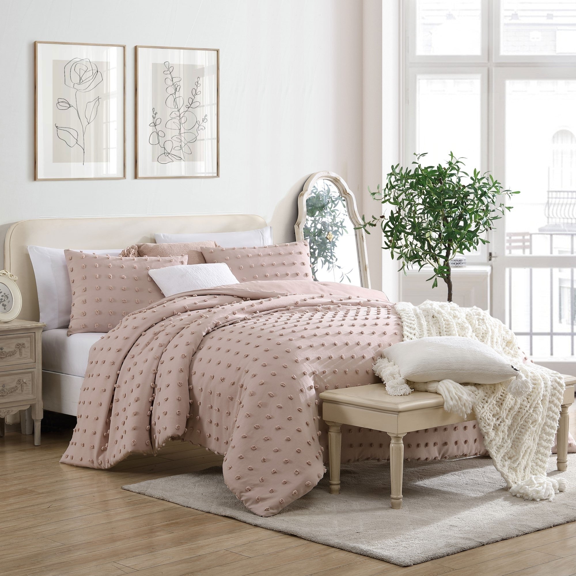 Selected Variant Image