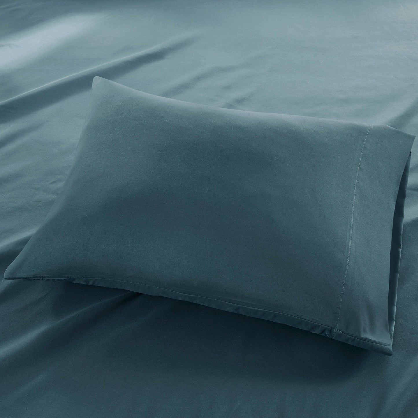 Madison Park Luxurious Brushed Microfiber Deep Pocket Sheet Set