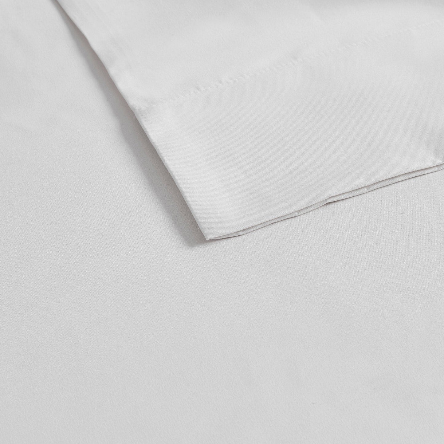 Madison Park Luxurious Brushed Microfiber Deep Pocket Sheet Set