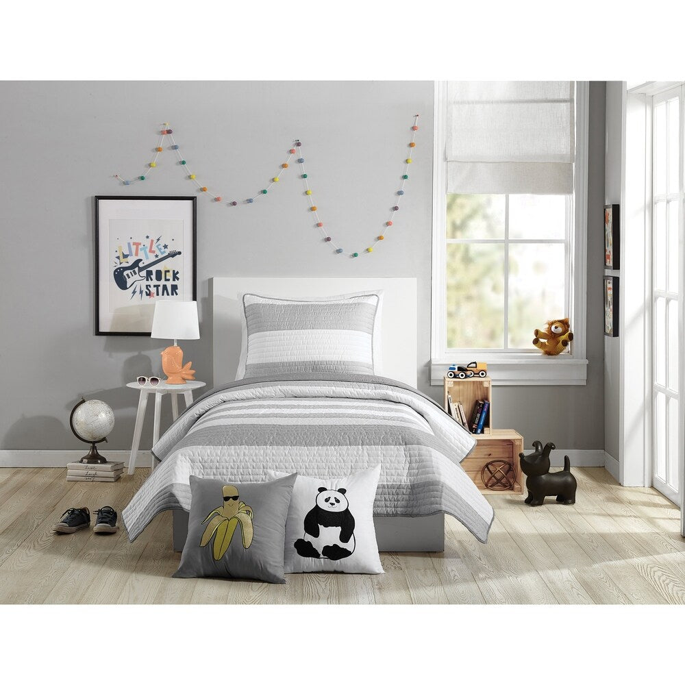 Urban Playground Lavelle Grey/White Quilt Set