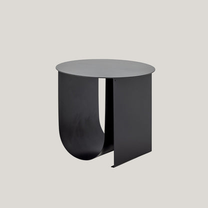 Cher tavolino moderno in metallo con spazio portariviste nero