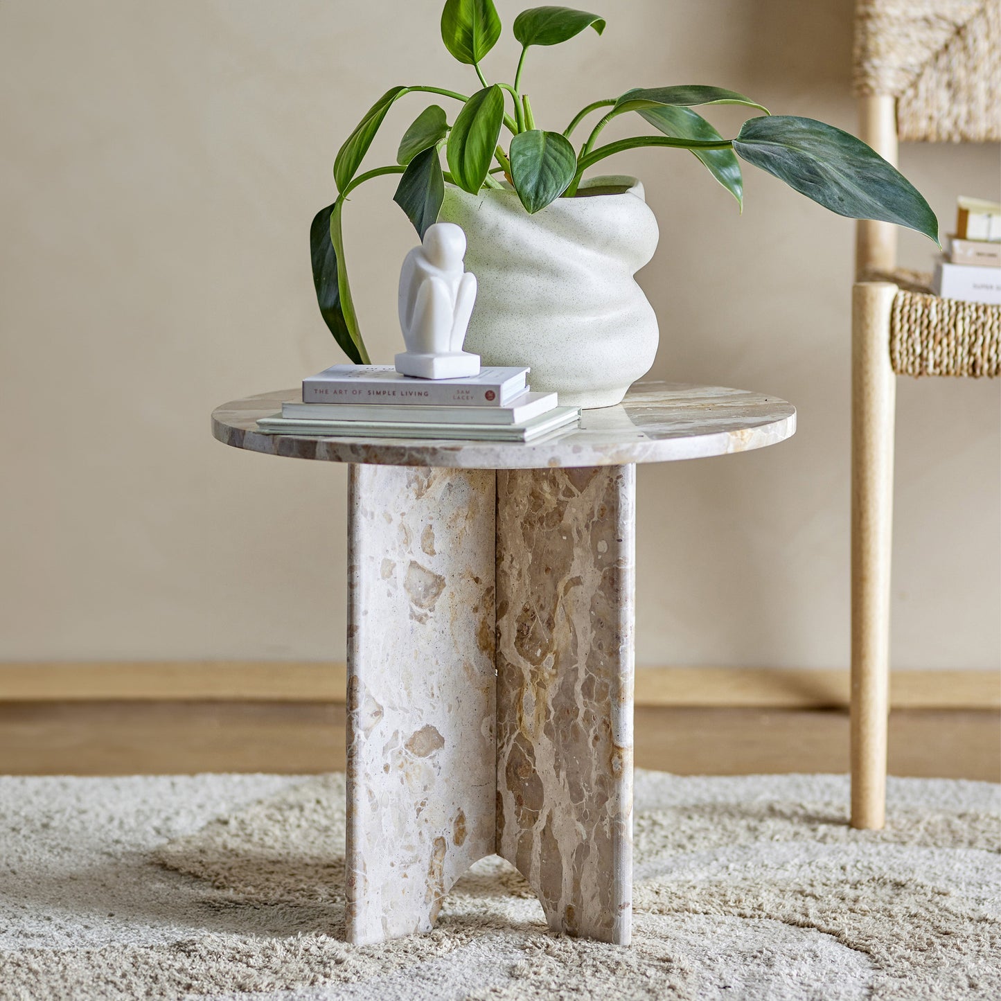 Tavolino Jasmia in marmo marrone rotondo