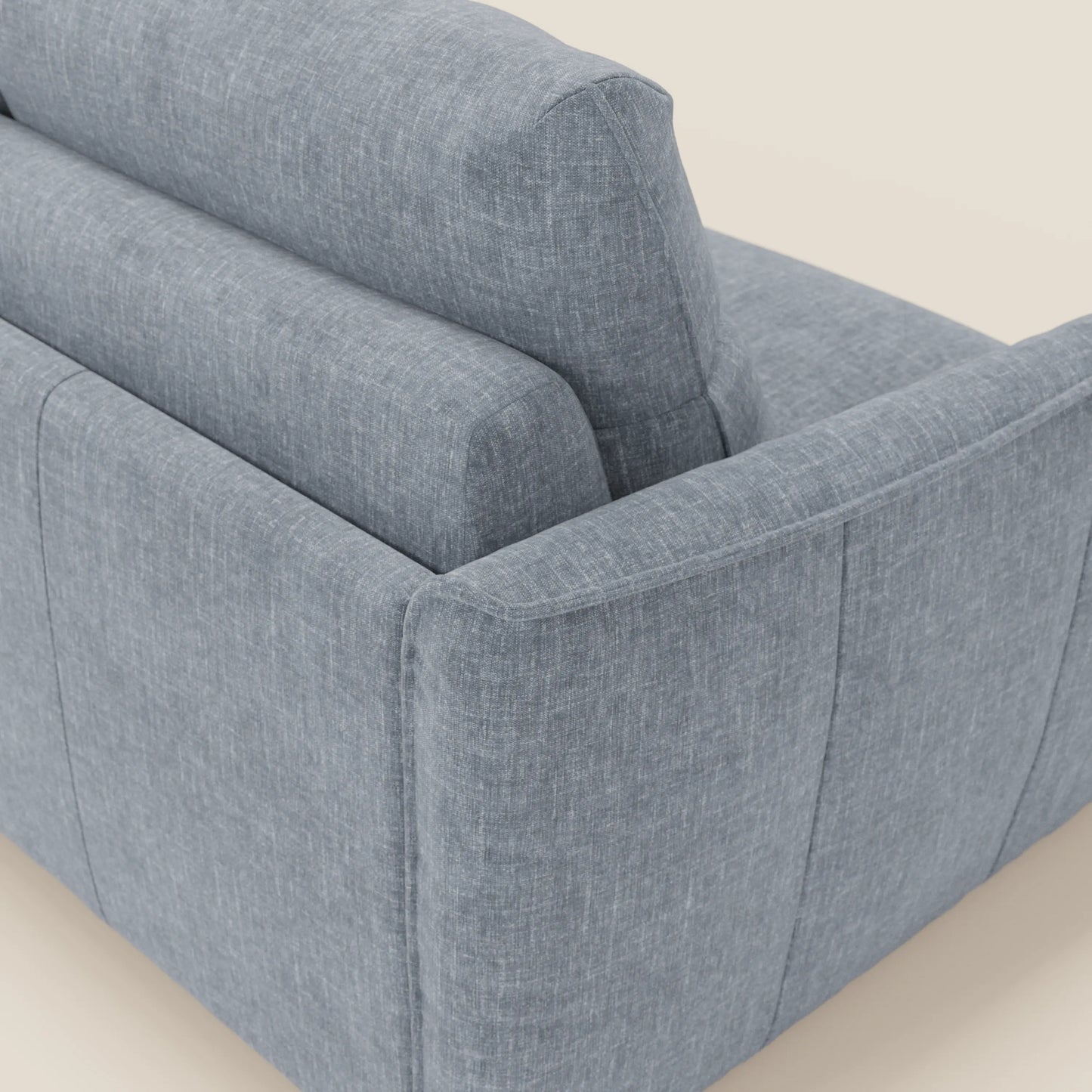 Elios Divano letto con morbidi cuscini spalliera in tessuto smacchiabile T24 carta da zucchero