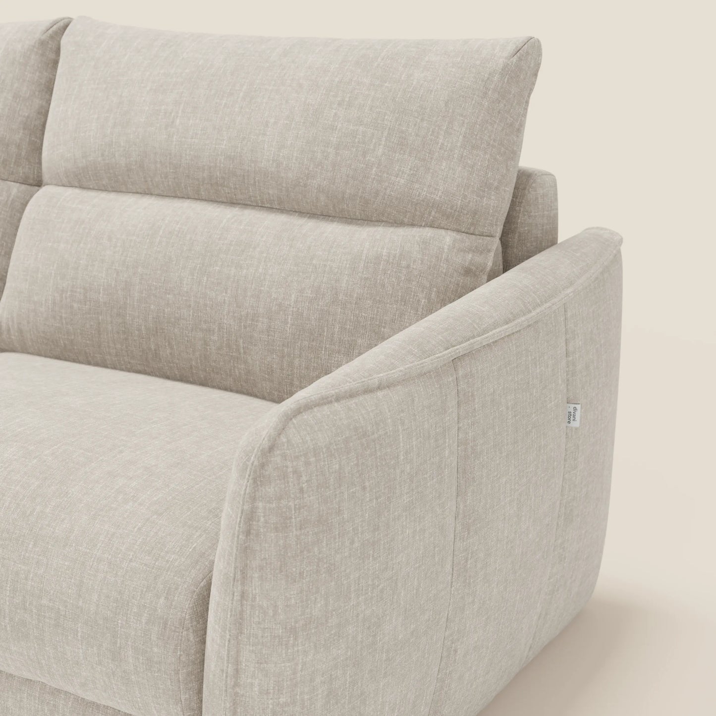 Elios Divano letto con morbidi cuscini spalliera in tessuto smacchiabile T24 bianco latte