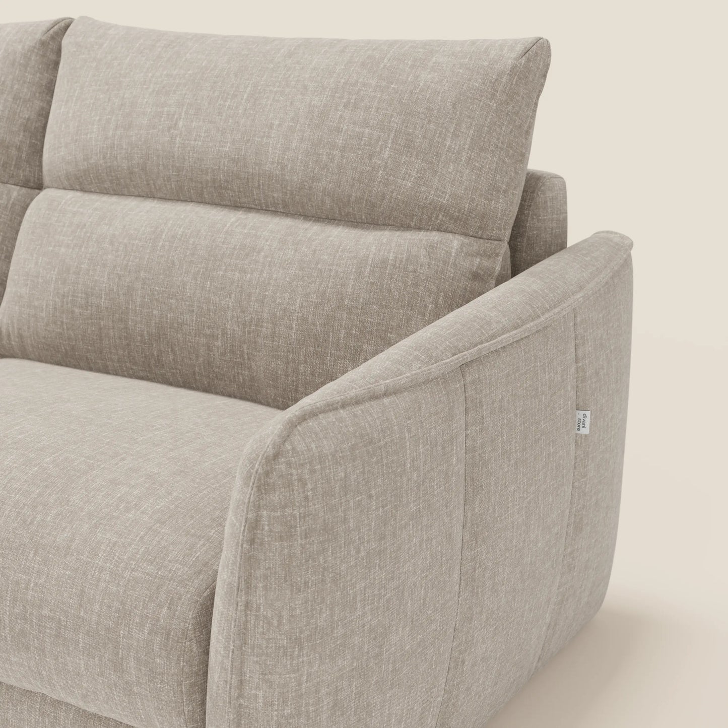 Elios Divano letto con morbidi cuscini spalliera in tessuto smacchiabile T24 lino chiaro