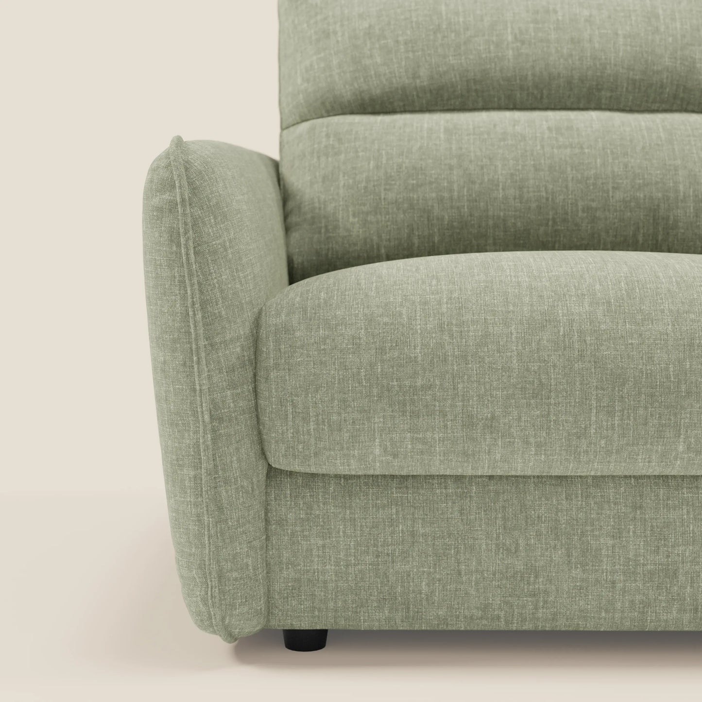 Elios Divano letto con morbidi cuscini spalliera in tessuto smacchiabile T24 verde salvia