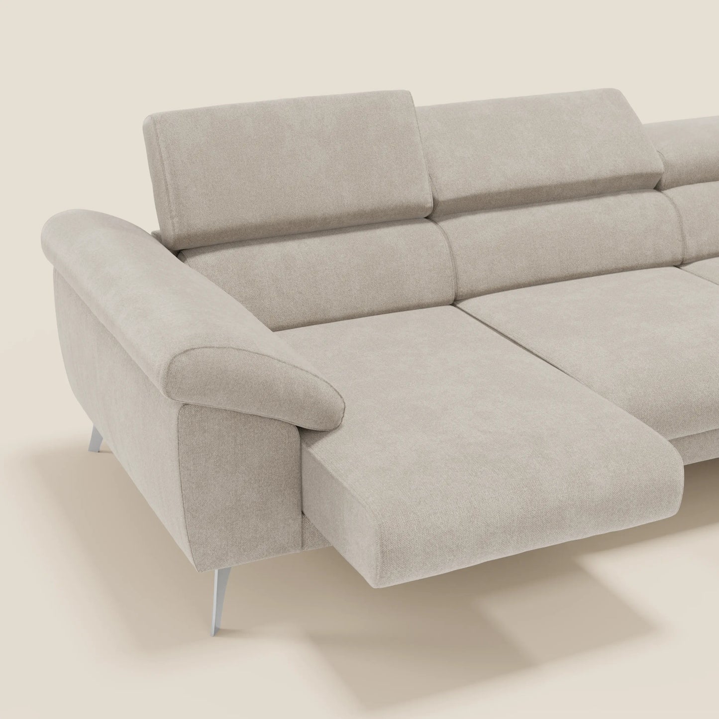 Donatello Divano angolare con sedute scorrevoli braccioli contenitore e poggiatesta in tessuto morbido smacchiabile T23 panna