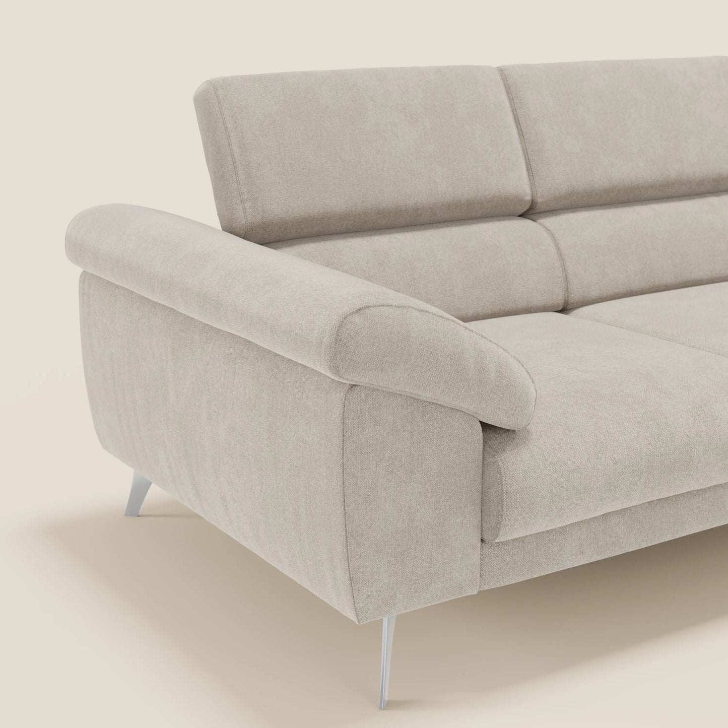 Donatello divano con 3 sedute allungabili braccioli contenitore e poggiatesta reclinabili in tessuto smacchiabile T23 panna