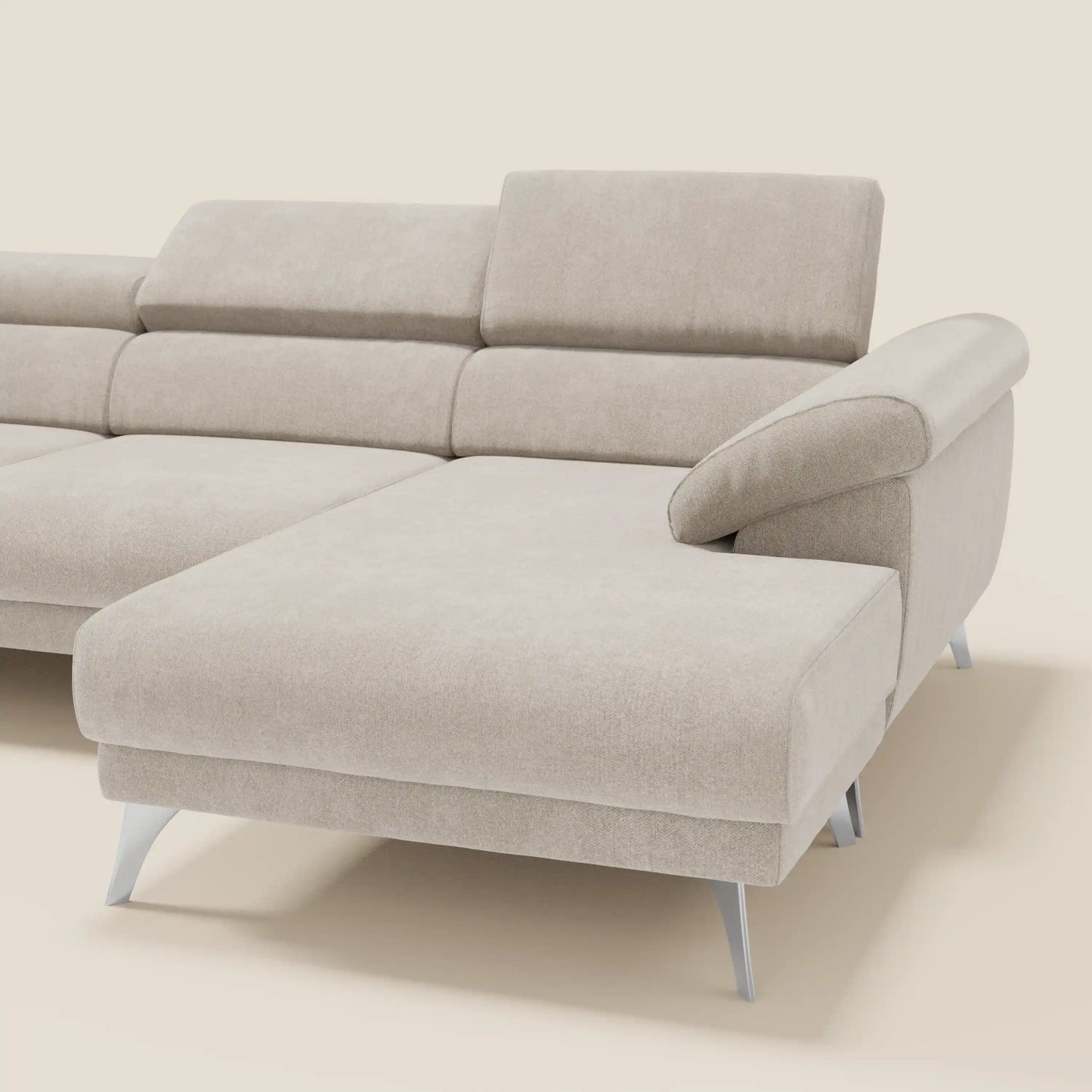 Donatello Divano angolare con sedute scorrevoli braccioli contenitore e poggiatesta in tessuto morbido smacchiabile T23 panna